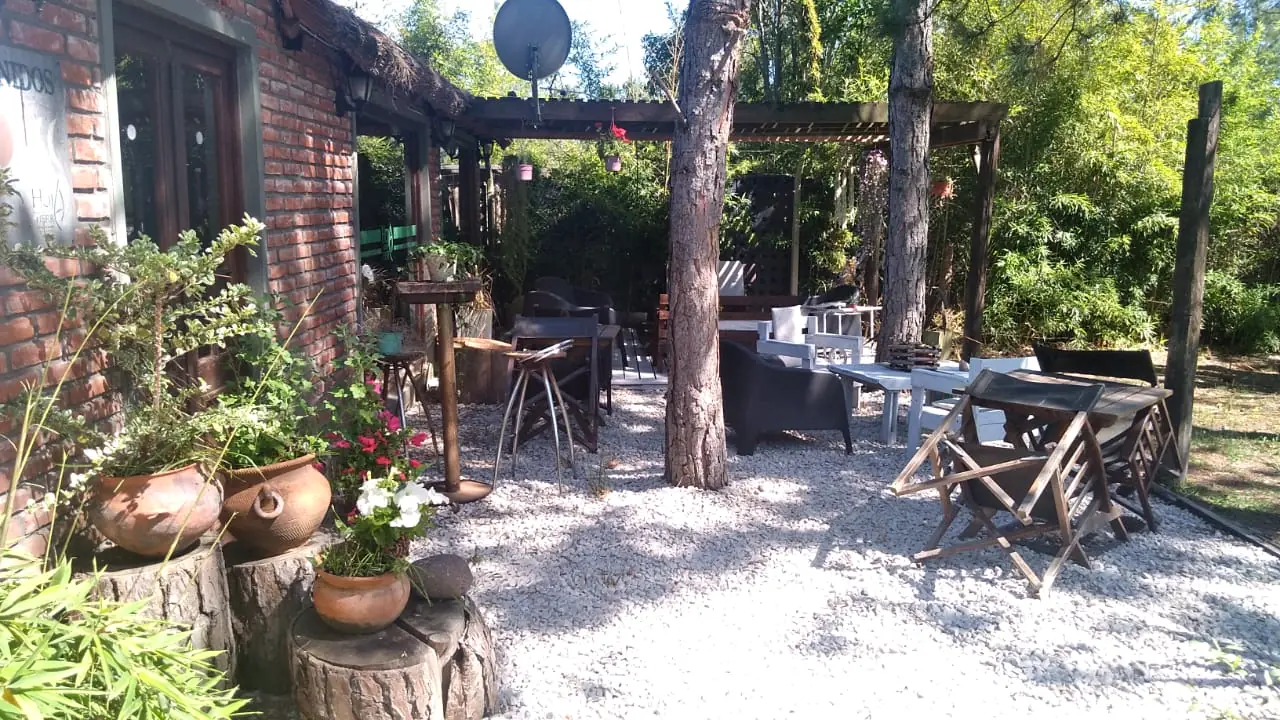 El patio del Club House.